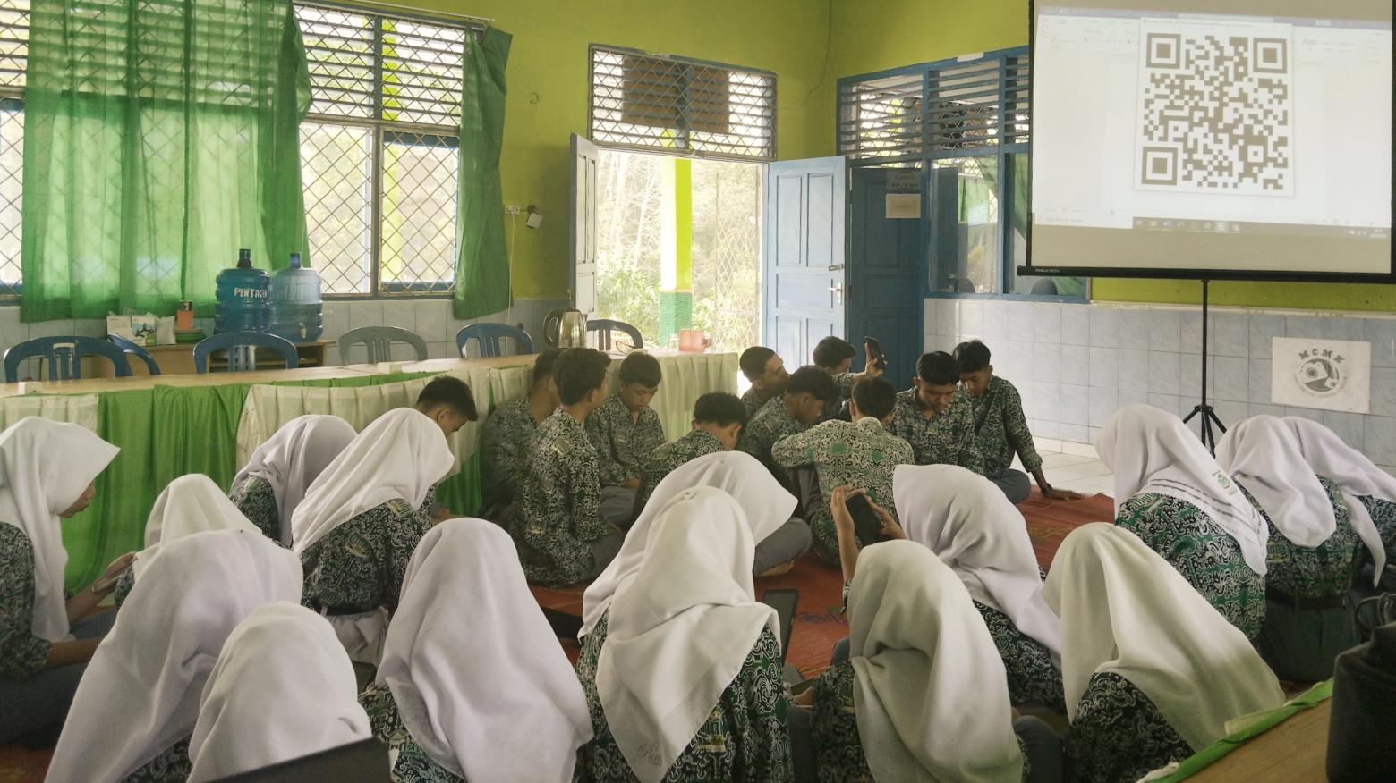 MAN 3 Kerinci Gelar Simulasi Pretest Ujian Berbasis CBT untuk Persiapan Optimal