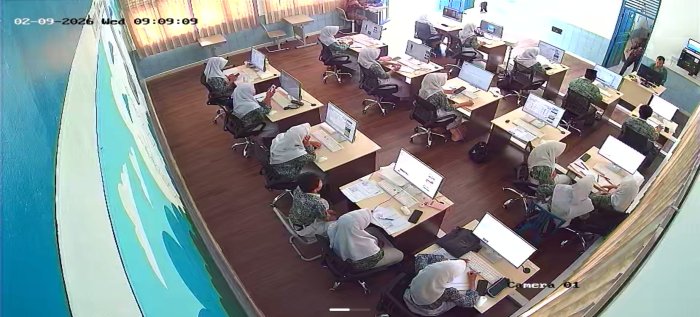 Pacu Semangat Meraih Hasil Maksimal, Calon Peserta OMI 2026 MAN 3 Kerinci Optimalkan Latihan di Laboratorium Komputer Pacu Semangat Meraih Hasil Maksimal, Calon Peserta OMI 2026 MAN 3 Kerinci Optimalkan Latihan di Laboratorium Komputer