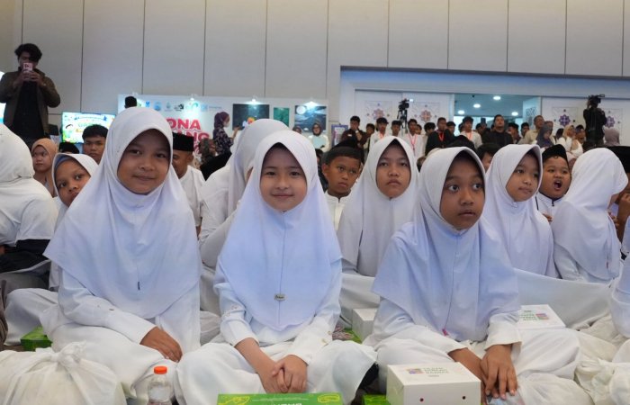 Kemenag Salurkan Bantuan Lebaran untuk 52 Ribu Anak Yatim dan Difabel Kemenag Salurkan Bantuan Lebaran untuk 52 Ribu Anak Yatim dan Difabel