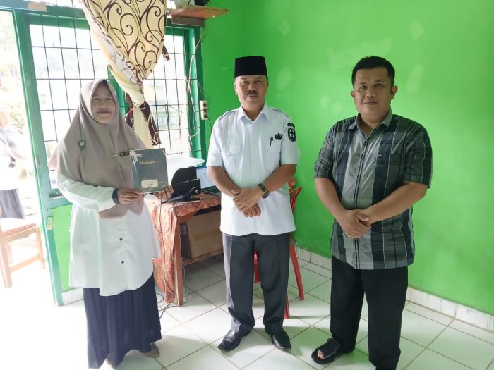 Panitia MAN 3 Kerinci Undang Kepala SLTP Hadiri Perpisahan