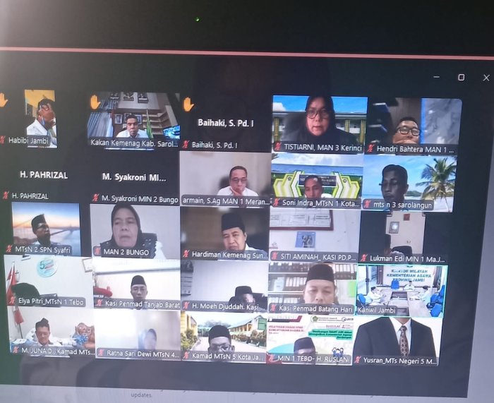 Kepala MAN 3 Kerinci Hadiri Rapat Program Makan Bergizi Gratis