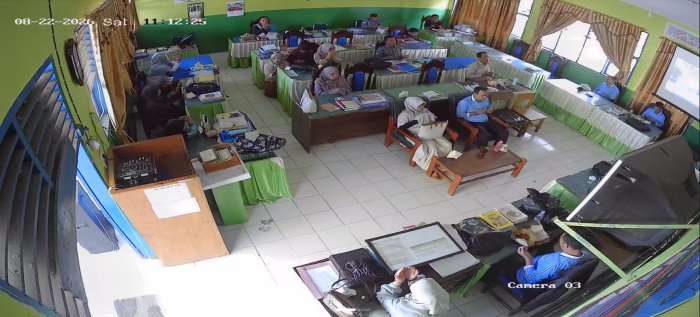 Penuh Rasa Syukur, MAN 3 Kerinci Gelar Makan Bersama Rayakan Kelulusan Putra Waka Kurikulum