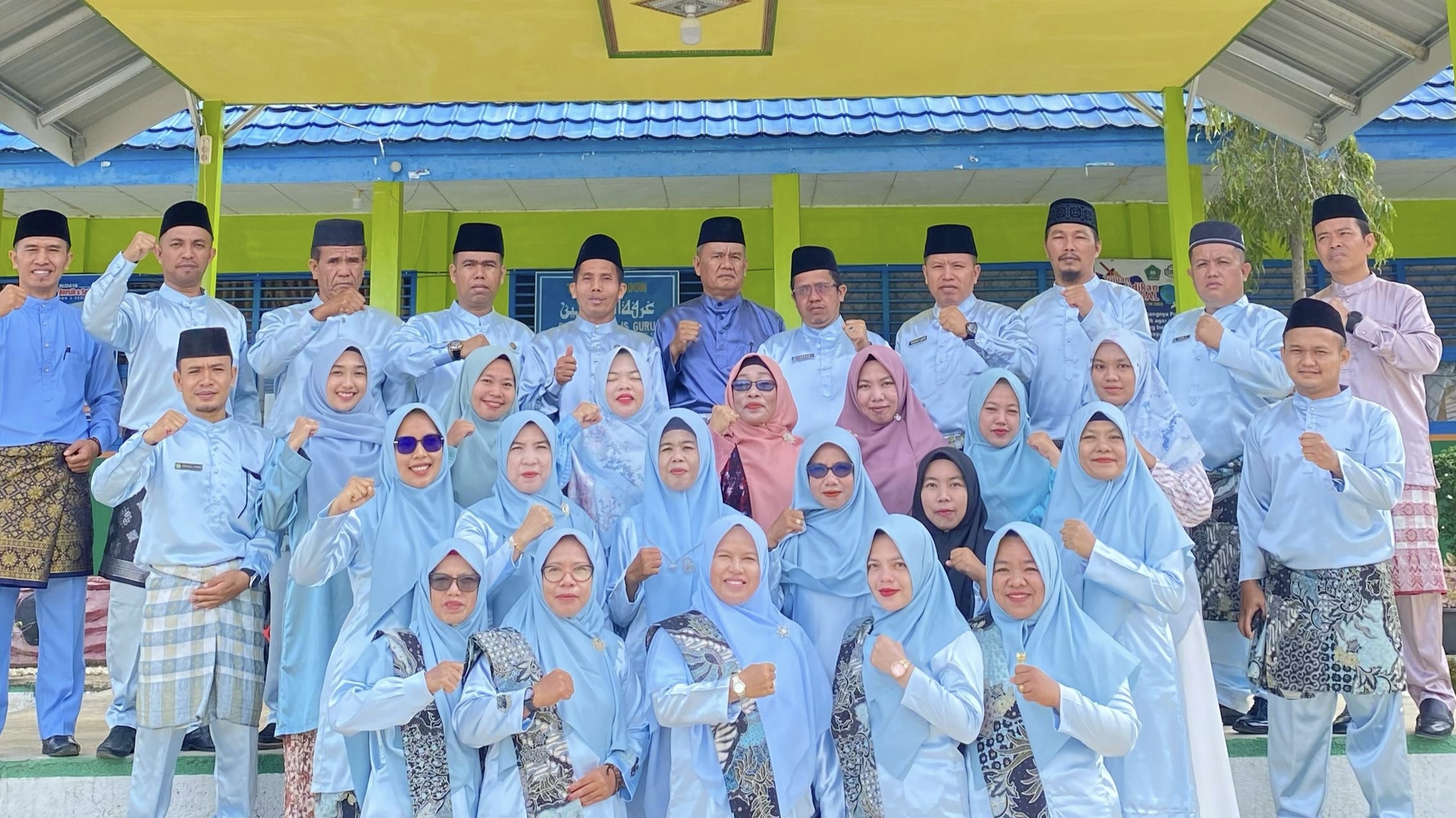 MAN 3 Kerinci Rayakan Hari Pendidikan Nasional 2025 dengan Upacara Meriah