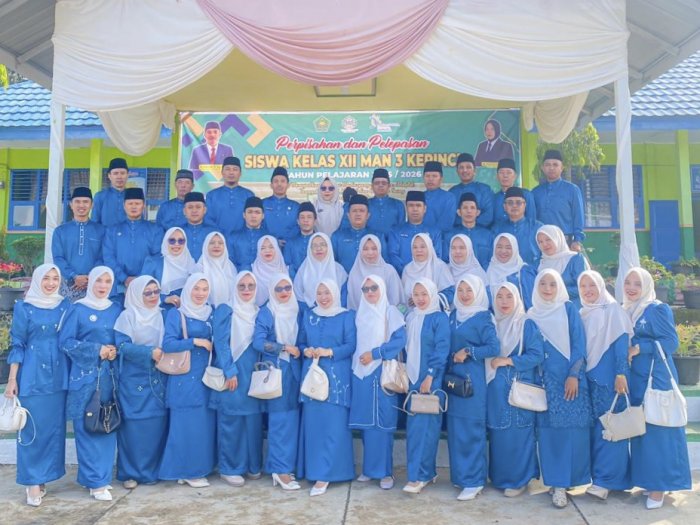 Kekompakan Warga MAN 3 Kerinci Dorong Sukses Madrasah