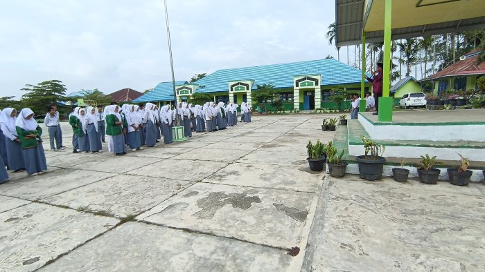 Apel Pagi MAN 3 Kerinci Tekankan Kedisiplinan sebagai Fondasi Prestasi Siswa