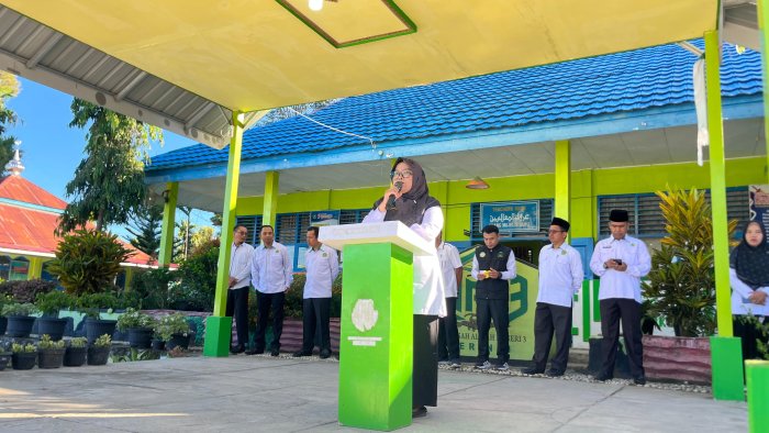 Kepala MAN 3 Kerinci Resmi Buka Ujian Semester Genap