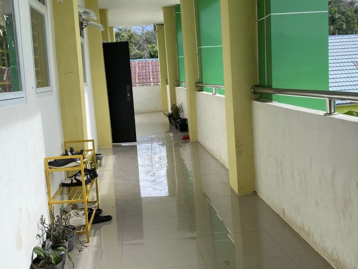 Siswa dan Guru MAN 3 Kerinci Rutin Gotong Royong Pagi