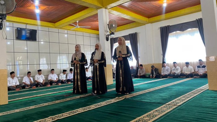 Penampilan Syarhil Quran Pukau Jamaah di Masjid Al Furqon Koto Baru Sanggaran Agung