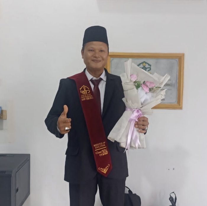 Guru MTK MAN 3 Kerinci Raih Gelar S2 di IAIN