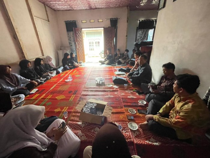 Tim PMBM MAN 3 Kerinci Sosialisasi Penerimaan Siswa Baru