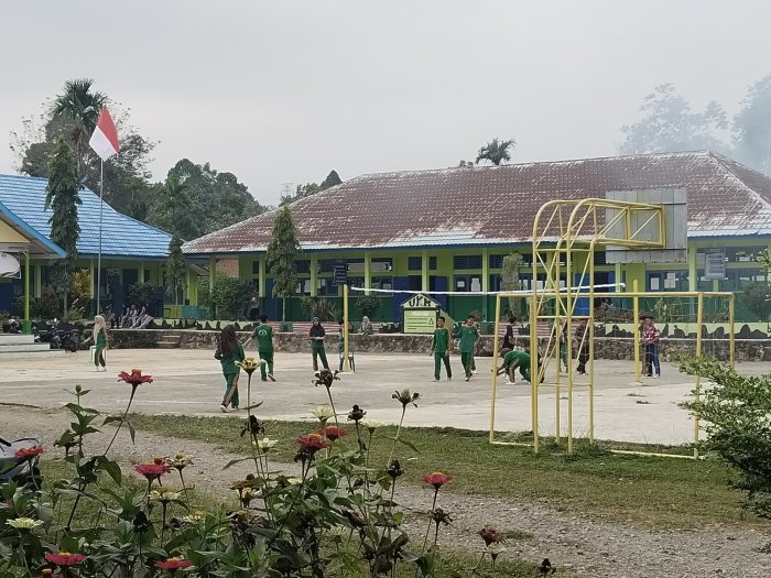 MAN 3 Kerinci Siapkan Tim Voli untuk Lomba Tingkat Madrasah Aliyah
