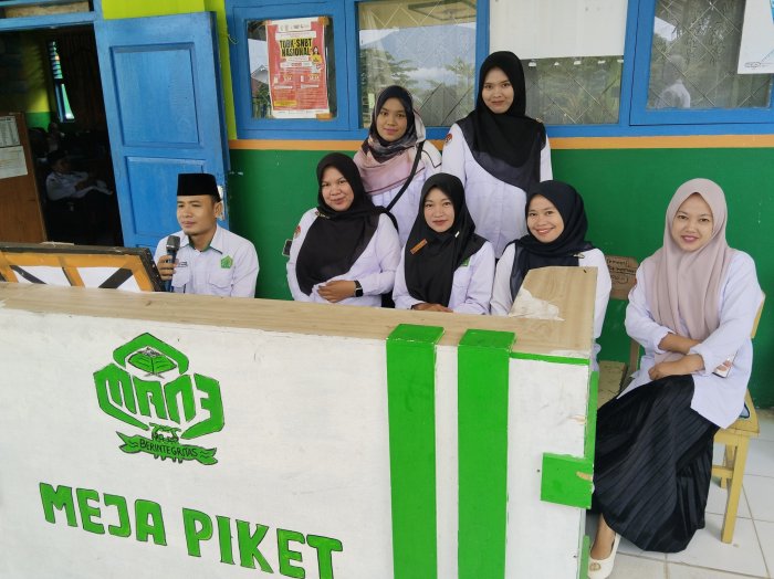 Guru Piket Awasi Proses Belajar Selama Ramadan di MAN 3 Kerinci
