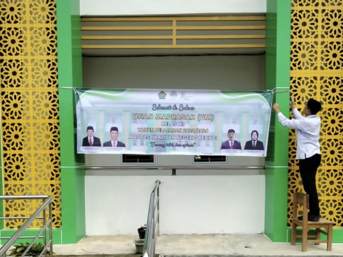 MAN 3 Kerinci Pasang Spanduk Sterilisasi Jelang Ujian Madrasah