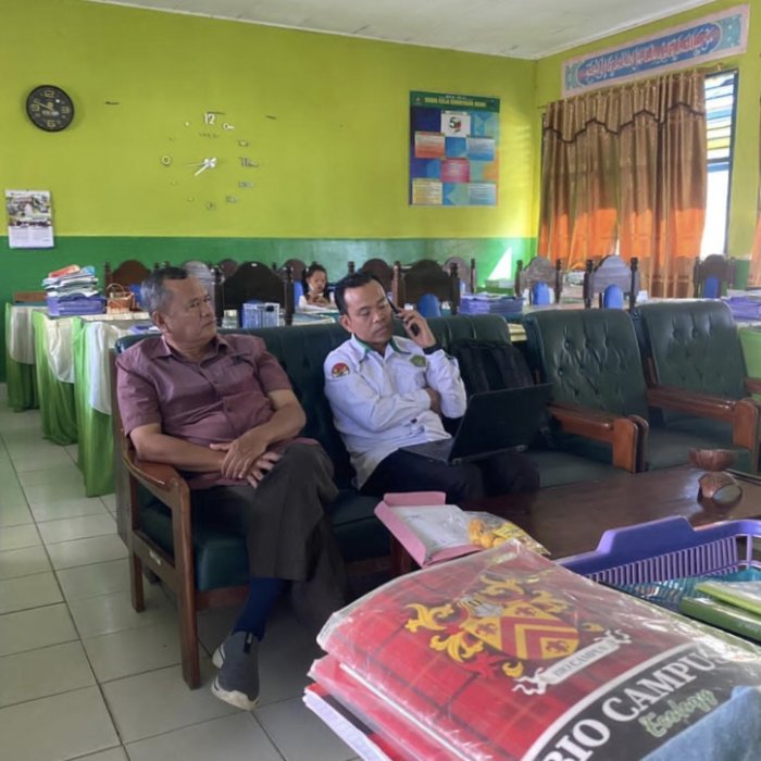 Kepala TU MAN 3 Kerinci Tinjau Piket dan Layanan PTSP