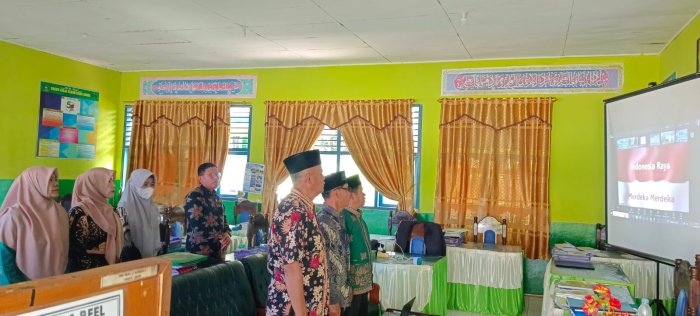 MAN 3 Kerinci Ikuti Zoom Meeting Pembinaan Guru dan Kepala Madrasah