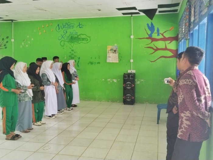 Siswa MAN 3 Kerinci Matangkan Persiapan Isra Miraj dengan Latihan Nasyid Intensif