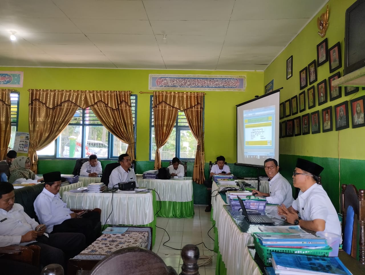 MAN 3 Kerinci. Selenggarakan Rapat Penyusunan Rencana Harian Kegiatan E-Kinerja Tahun 2024