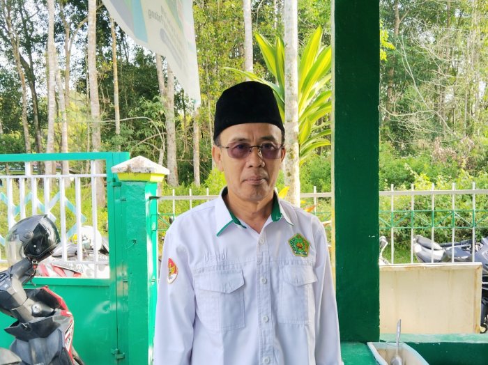 Guru Matematika MAN 3 Kerinci Kupas Materi Eksponen di Era Digital