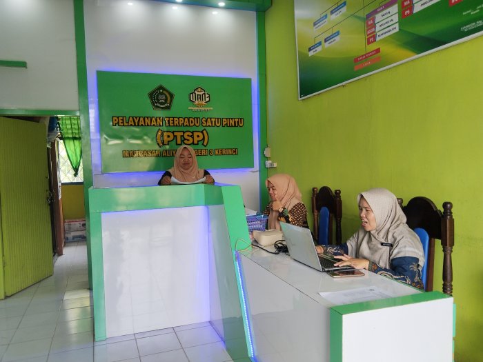 Layanan PTSP MAN 3 Kerinci Tetap Optimal Selama Ramadhan