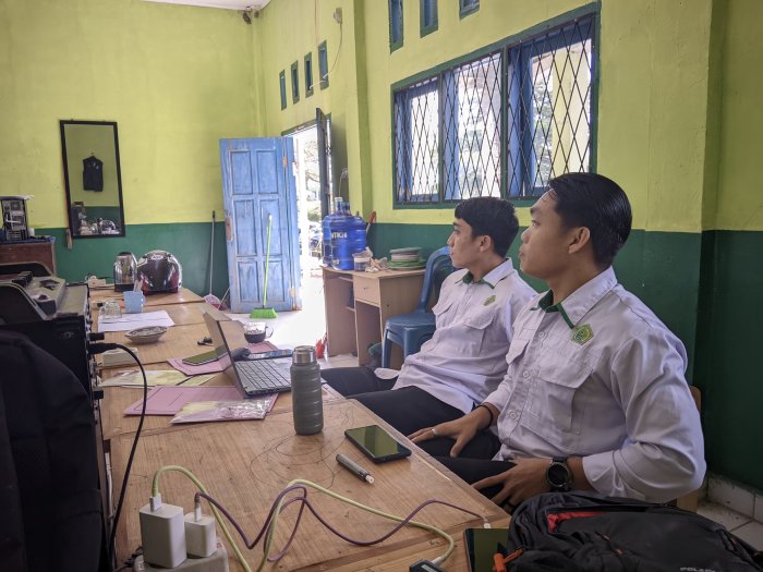 Panitia MAN 3 Kerinci Siapkan Pemantauan Live Score Ujian