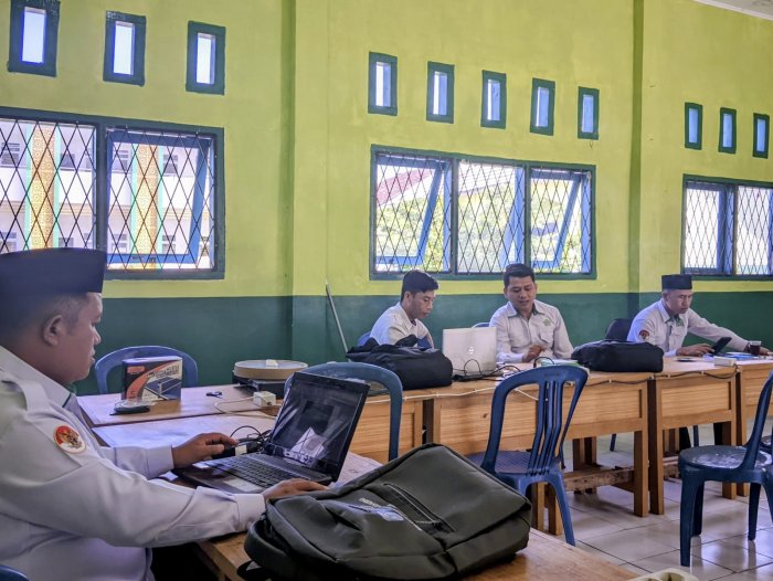 Peran Azlan sebagai Sekretaris Panitia PMBM MAN 3 Kerinci